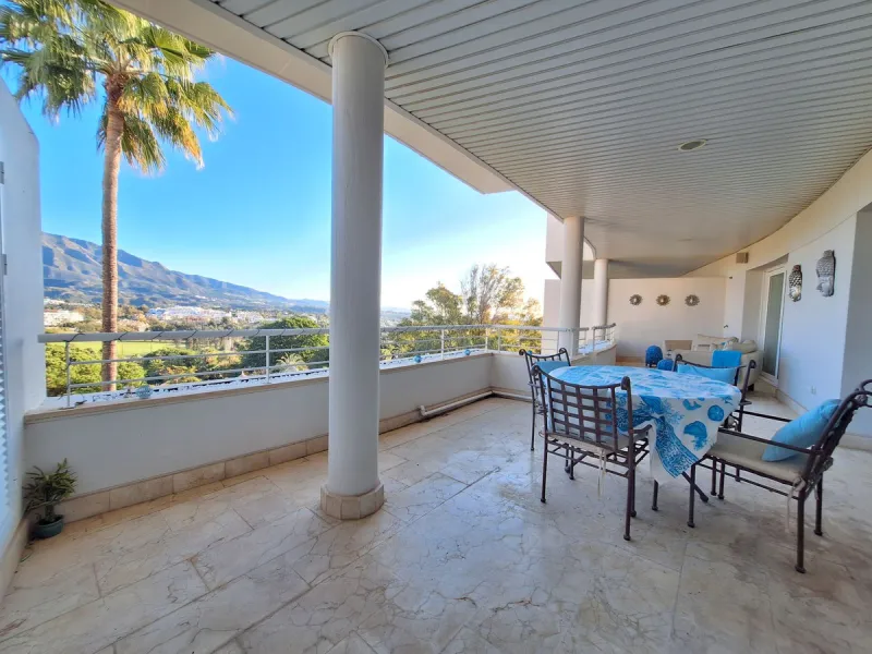 LUXURY EXCLUSIVE URBANISATION  - LA CORNICHE (NUEVA ANDALUCIA)
