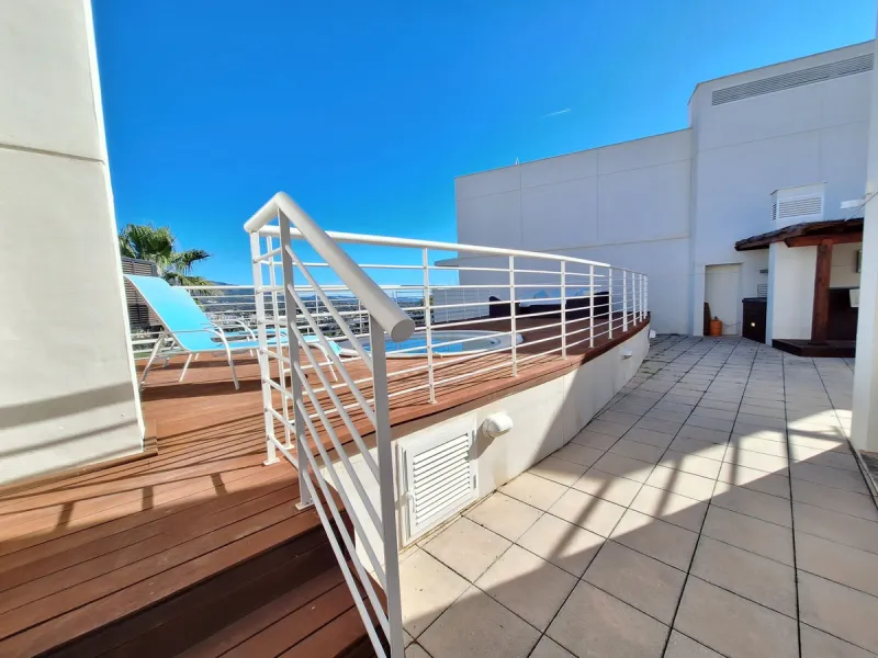 LUXURY EXCLUSIVE URBANISATION  - LA CORNICHE (NUEVA ANDALUCIA)
