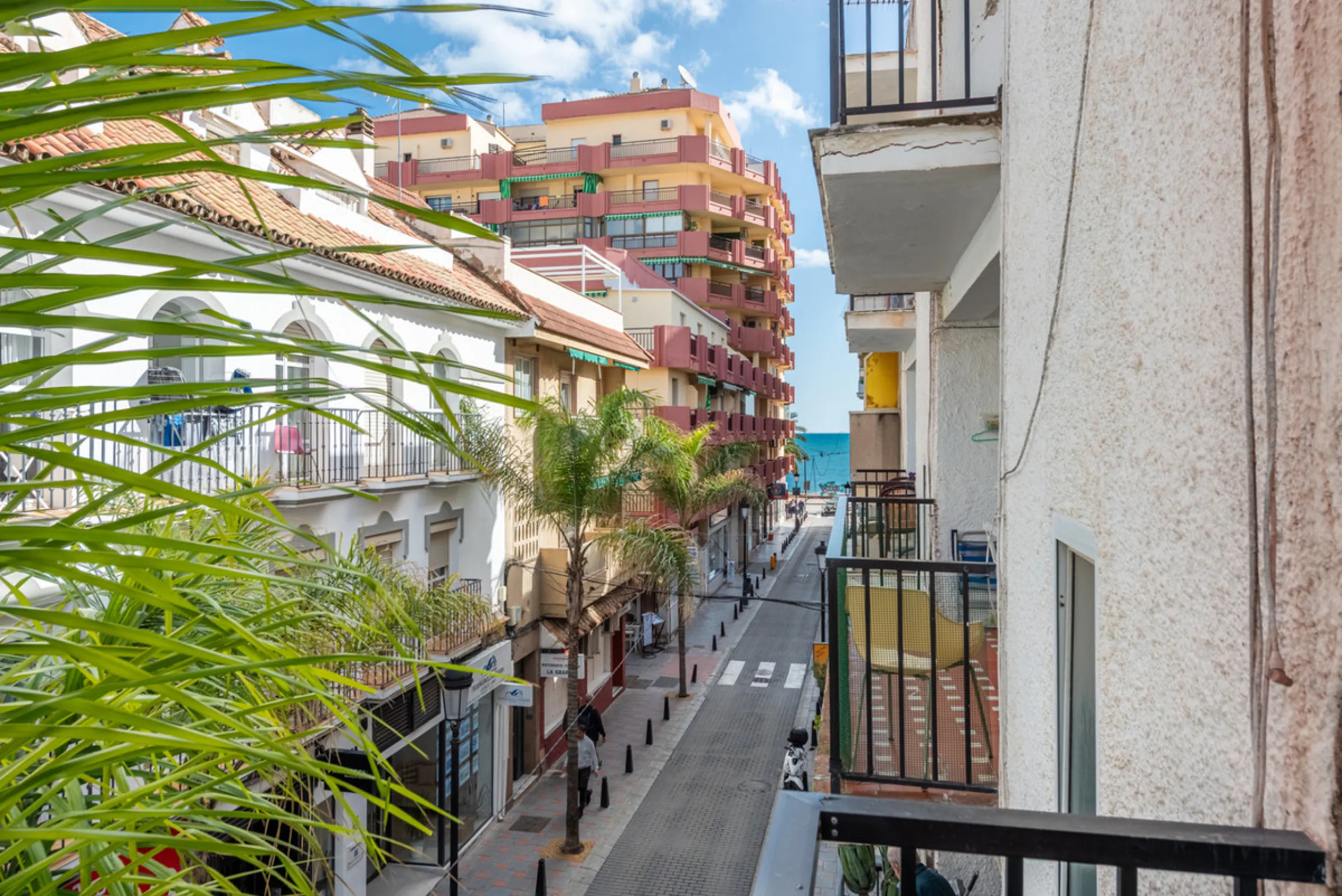Charming Apartment for Sale in Fuengirola Centro – Prime Location