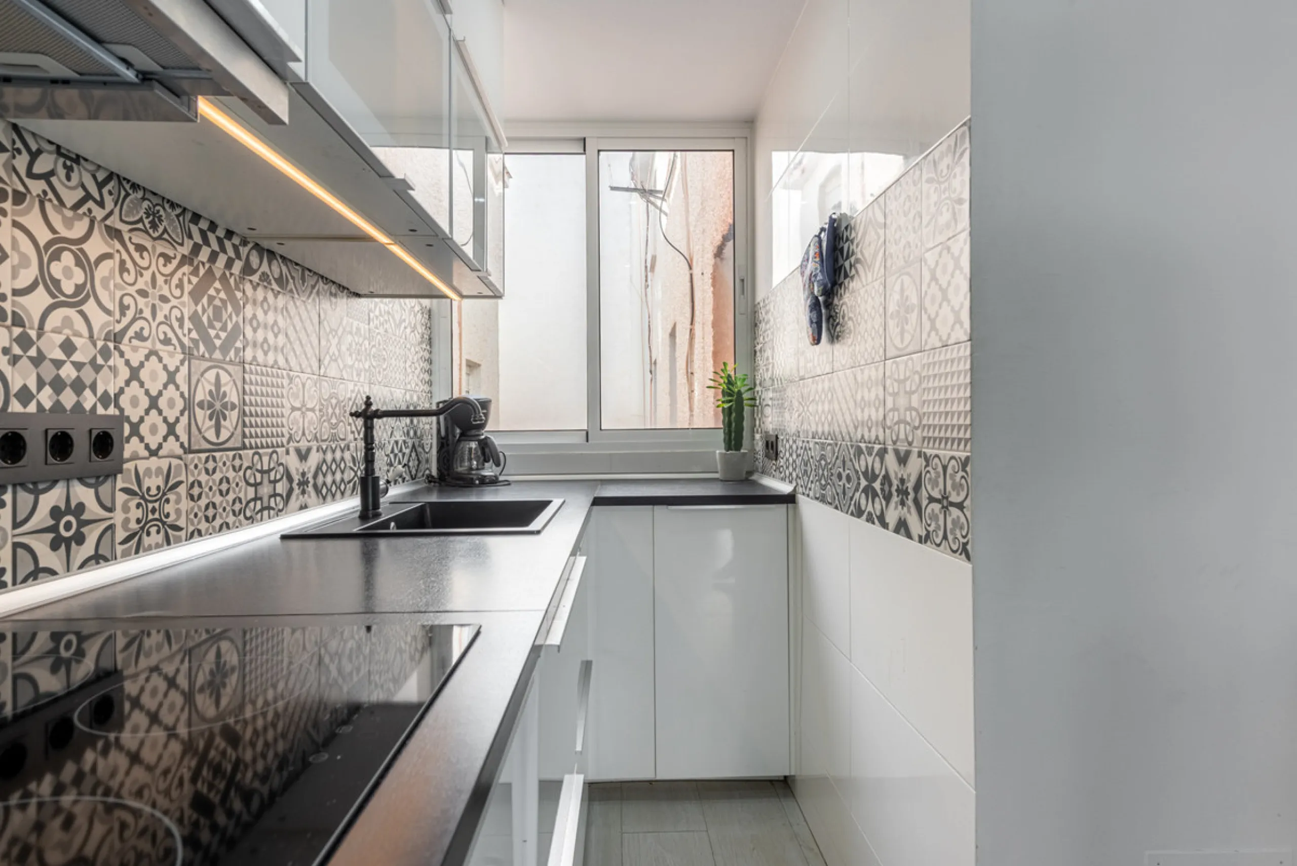 Charming Apartment for Sale in Fuengirola Centro – Prime Location