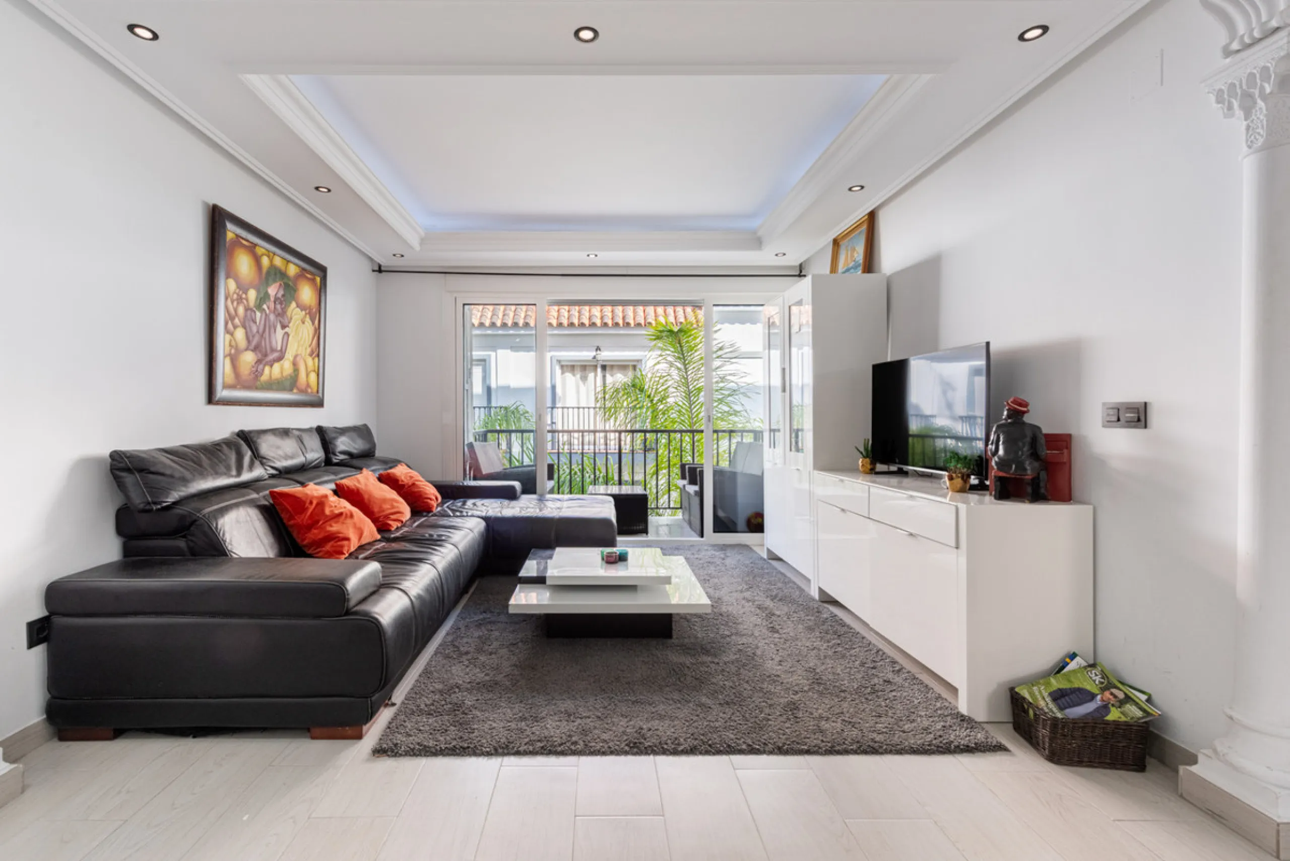 Charming Apartment for Sale in Fuengirola Centro – Prime Location