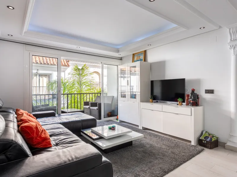 Charming Apartment for Sale in Fuengirola Centro – Prime Location