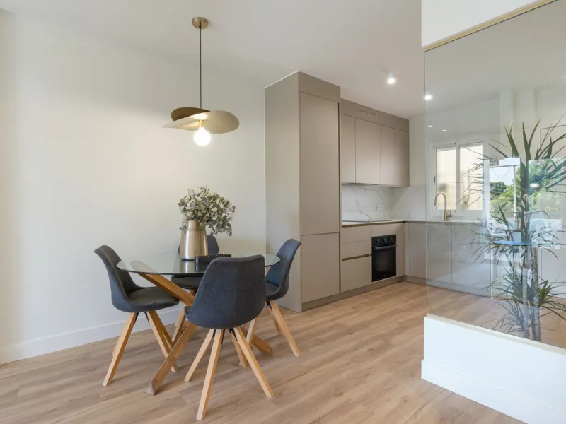Apartment - Middle Floor Apartment в продаже в Fuengirola, Málaga. В доме 2 спален и 1 ванных комнат. Площадь дома 66 м²