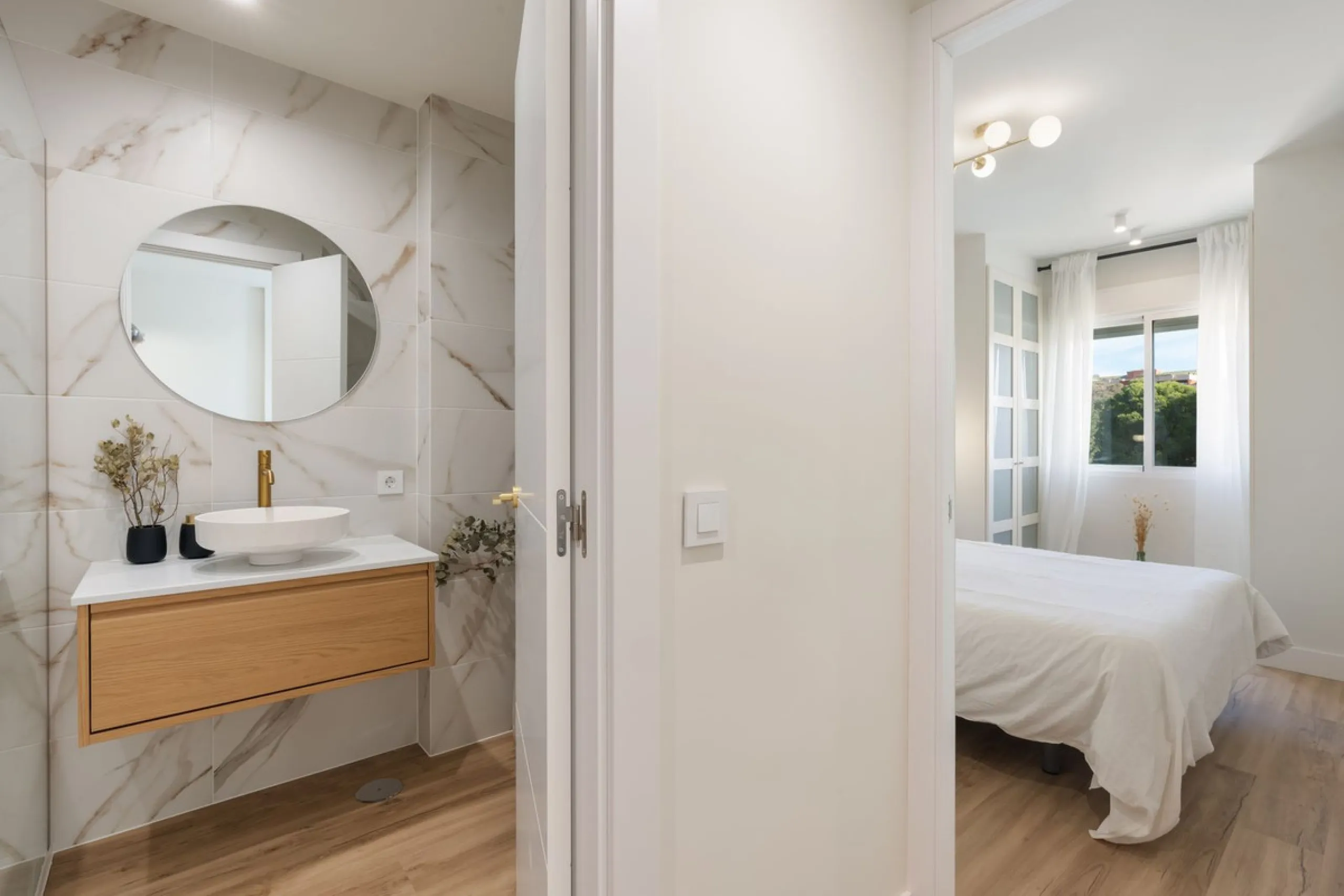 Apartment - Middle Floor Apartment в продаже в Fuengirola, Málaga. В доме 2 спален и 1 ванных комнат. Площадь дома 66 м²