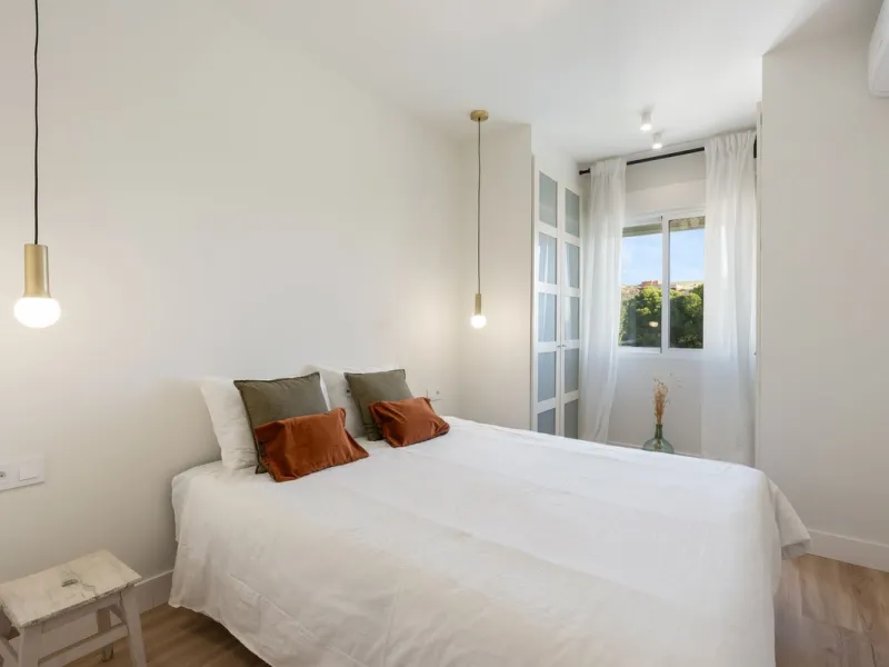 Apartment - Middle Floor Apartment в продаже в Fuengirola, Málaga. В доме 2 спален и 1 ванных комнат. Площадь дома 66 м²