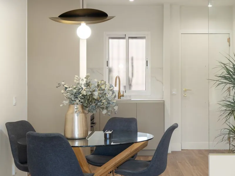 Apartment - Middle Floor Apartment в продаже в Fuengirola, Málaga. В доме 2 спален и 1 ванных комнат. Площадь дома 66 м²