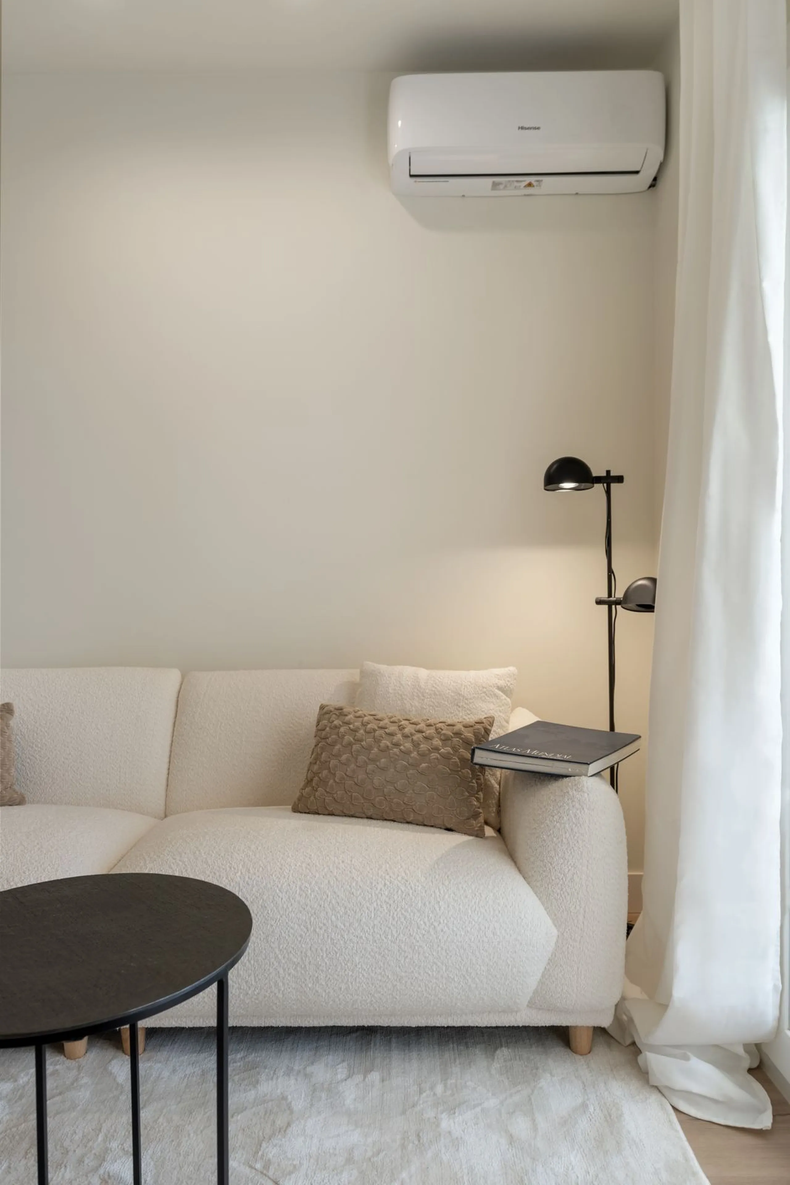 Apartment - Middle Floor Apartment в продаже в Fuengirola, Málaga. В доме 2 спален и 1 ванных комнат. Площадь дома 66 м²