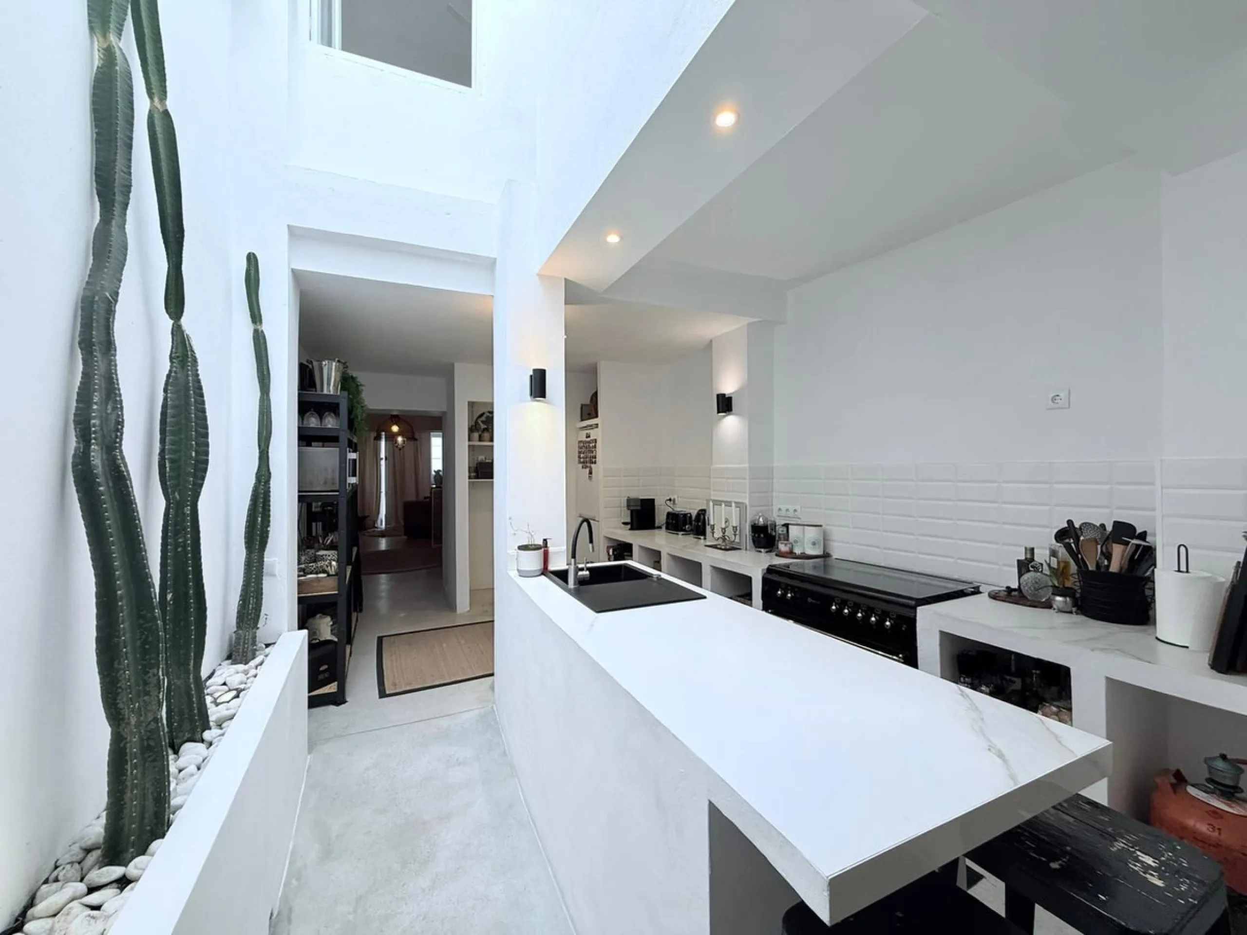 New to the Market | Stunning Renovated Townhouse in an Exceptional Central Location