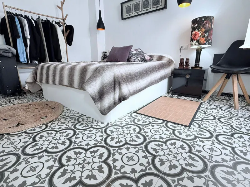 New to the Market | Stunning Renovated Townhouse in an Exceptional Central Location
