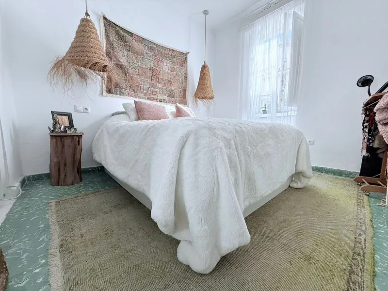 New to the Market | Stunning Renovated Townhouse in an Exceptional Central Location