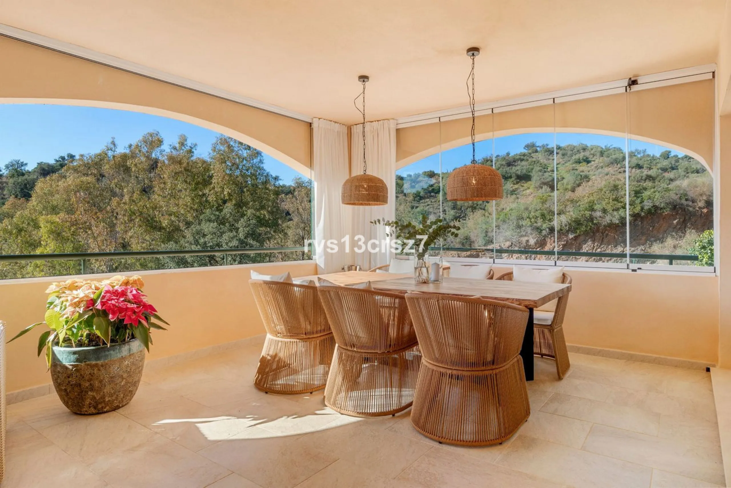 Spacious, recently renovated 3-bedroom apartment in one of the most beautiful and safest urbanizations in Elviria, "St. Maria Village." A 24-hour security community just 5 minutes from the beach, it features several swimming pools and a large, beautifully