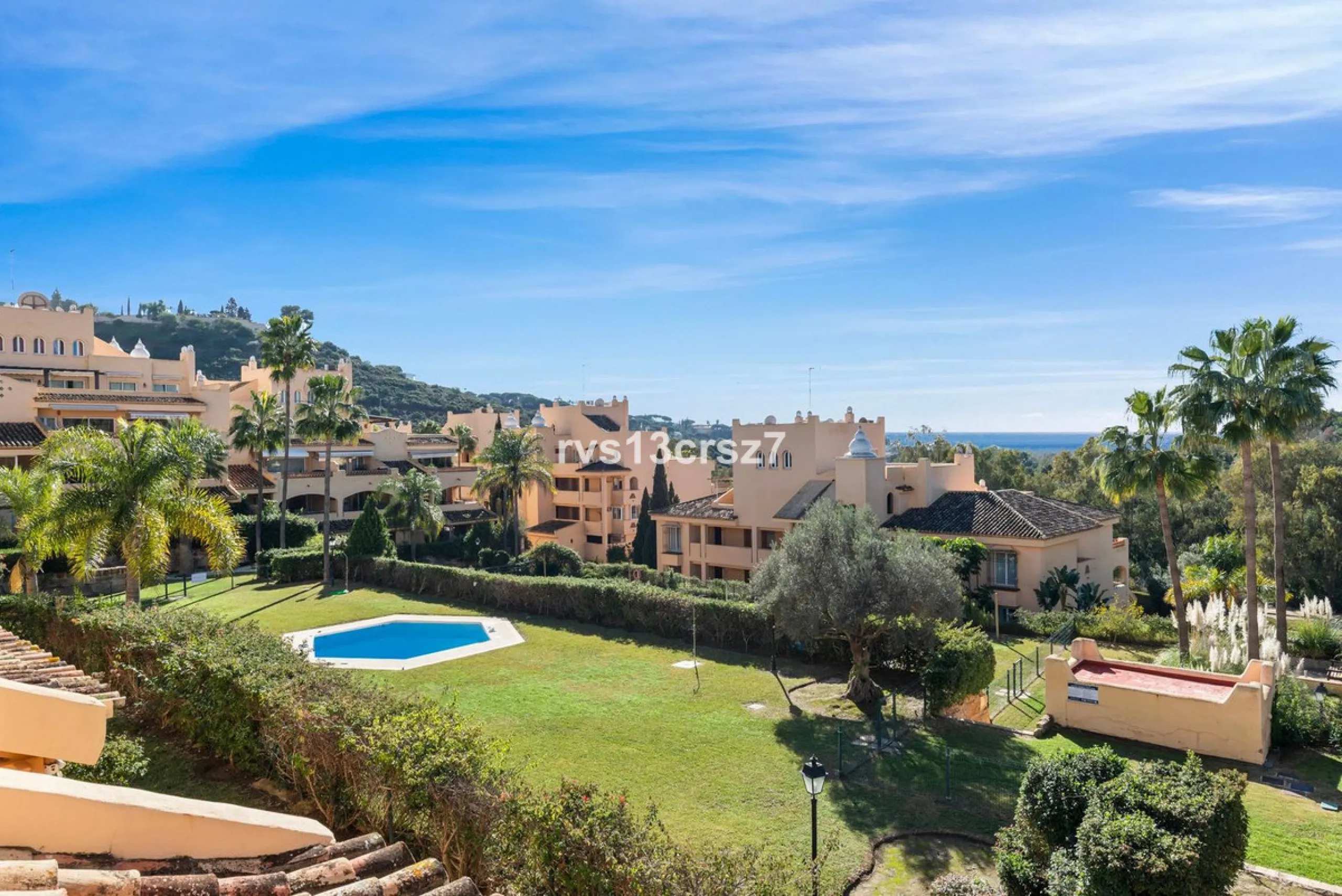 Spacious, recently renovated 3-bedroom apartment in one of the most beautiful and safest urbanizations in Elviria, "St. Maria Village." A 24-hour security community just 5 minutes from the beach, it features several swimming pools and a large, beautifully