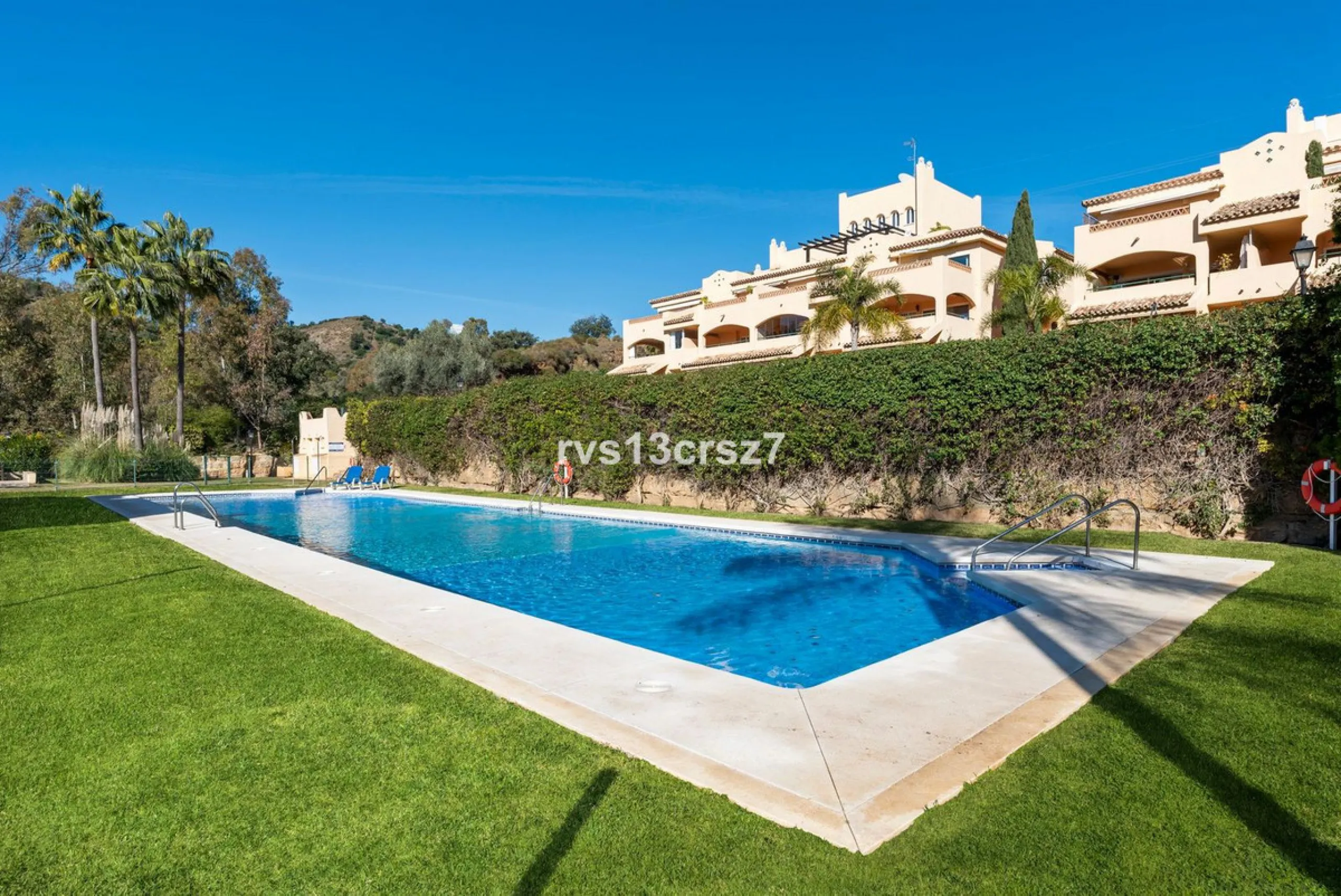 Spacious, recently renovated 3-bedroom apartment in one of the most beautiful and safest urbanizations in Elviria, "St. Maria Village." A 24-hour security community just 5 minutes from the beach, it features several swimming pools and a large, beautifully