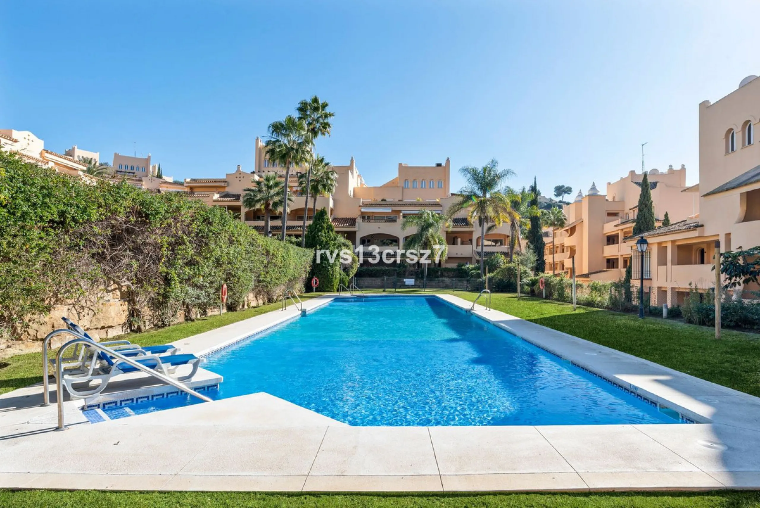 Spacious, recently renovated 3-bedroom apartment in one of the most beautiful and safest urbanizations in Elviria, "St. Maria Village." A 24-hour security community just 5 minutes from the beach, it features several swimming pools and a large, beautifully