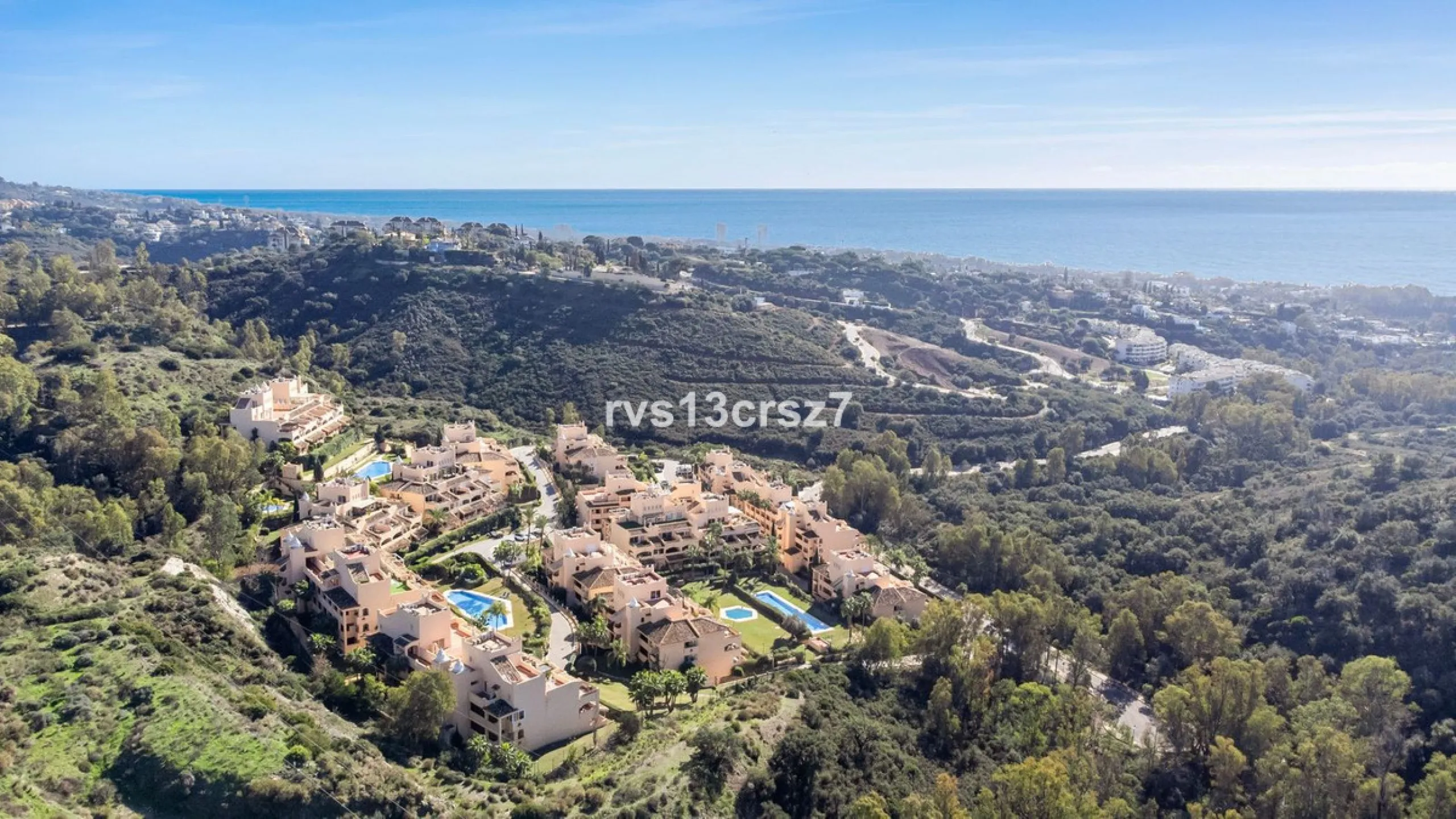 Spacious, recently renovated 3-bedroom apartment in one of the most beautiful and safest urbanizations in Elviria, "St. Maria Village." A 24-hour security community just 5 minutes from the beach, it features several swimming pools and a large, beautifully