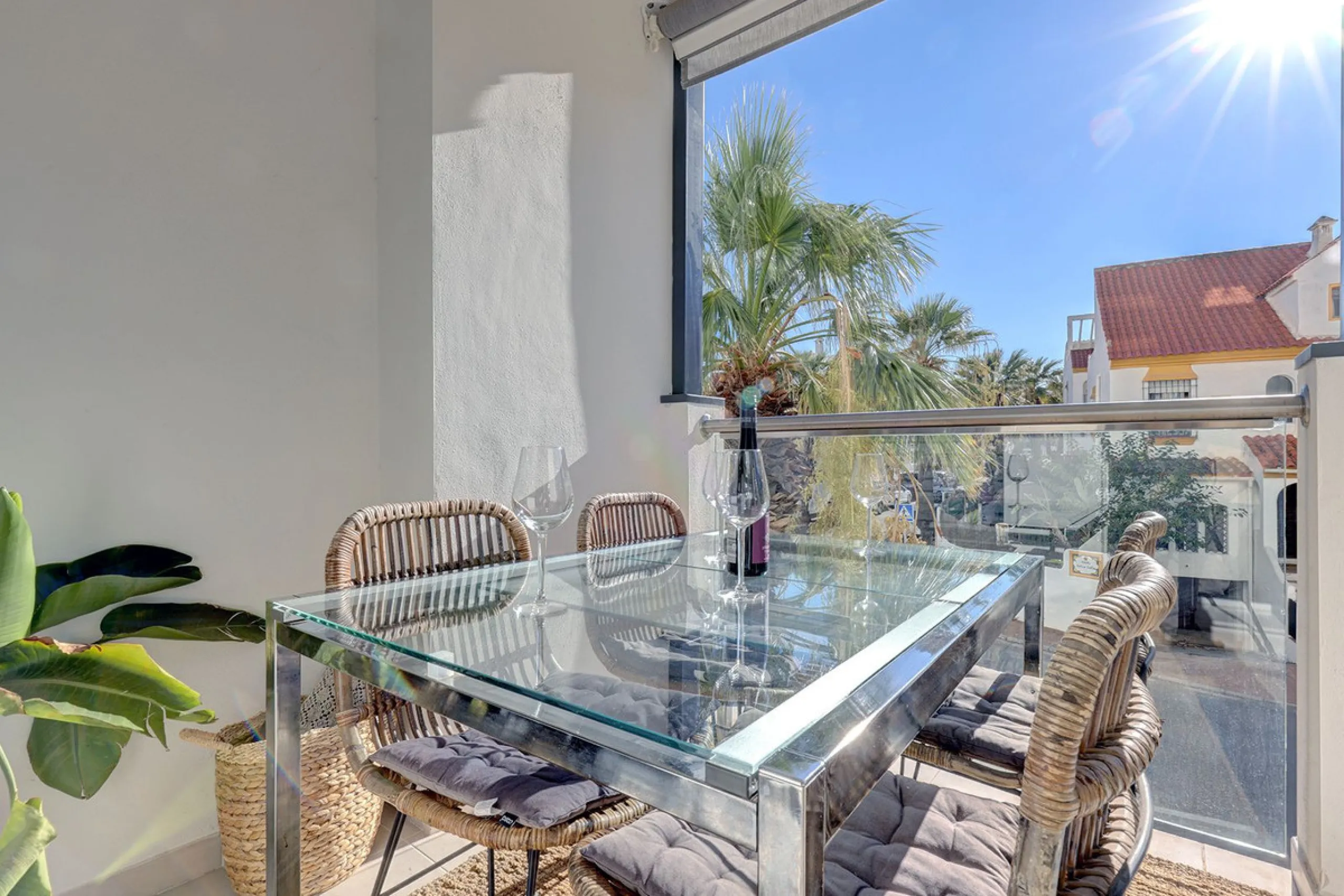 This exquisite three-bedroom apartment offers a harmonious blend of comfort and sophistication, perfect for those seeking a refined lifestyle on the Costa del Sol. Designed to inspire, the property welcomes residents with a sense of warmth and elegance, m