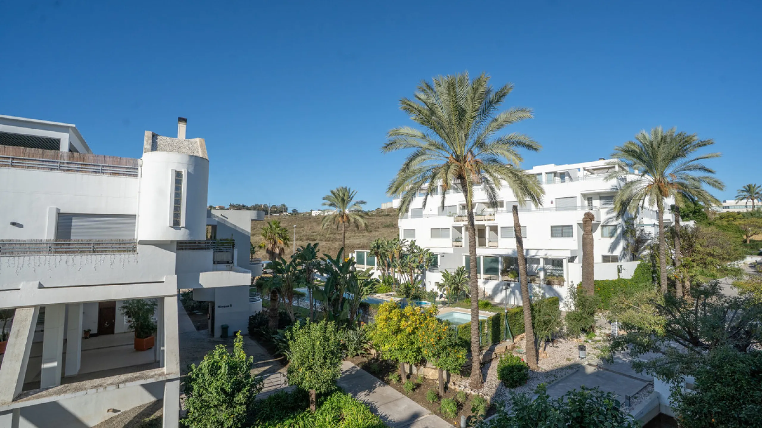 Apartment - Penthouse в продаже в Mijas, Málaga. В доме 2 спален и 3 ванных комнат. Площадь дома 221 м²
