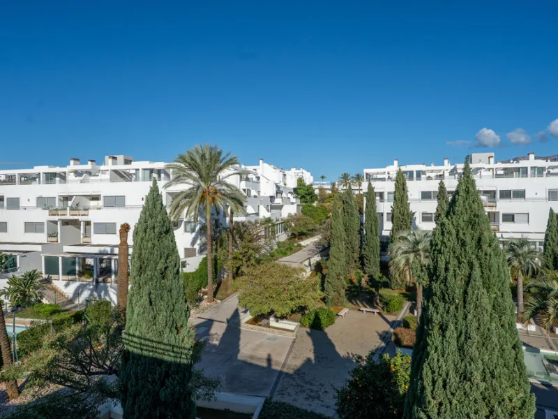 Apartment - Penthouse в продаже в Mijas, Málaga. В доме 2 спален и 3 ванных комнат. Площадь дома 221 м²