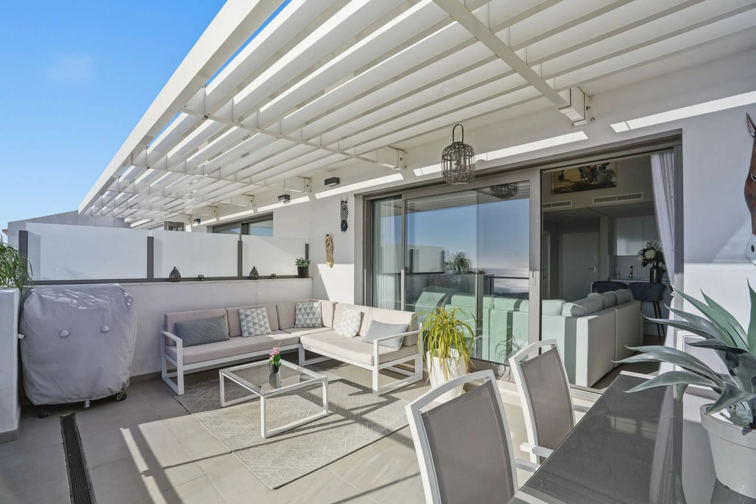 We are delighted to present for sale this stunning 3-bedroom, 2-bathroom duplex penthouse boasting spectacular panoramic views of the Mediterranean Sea.