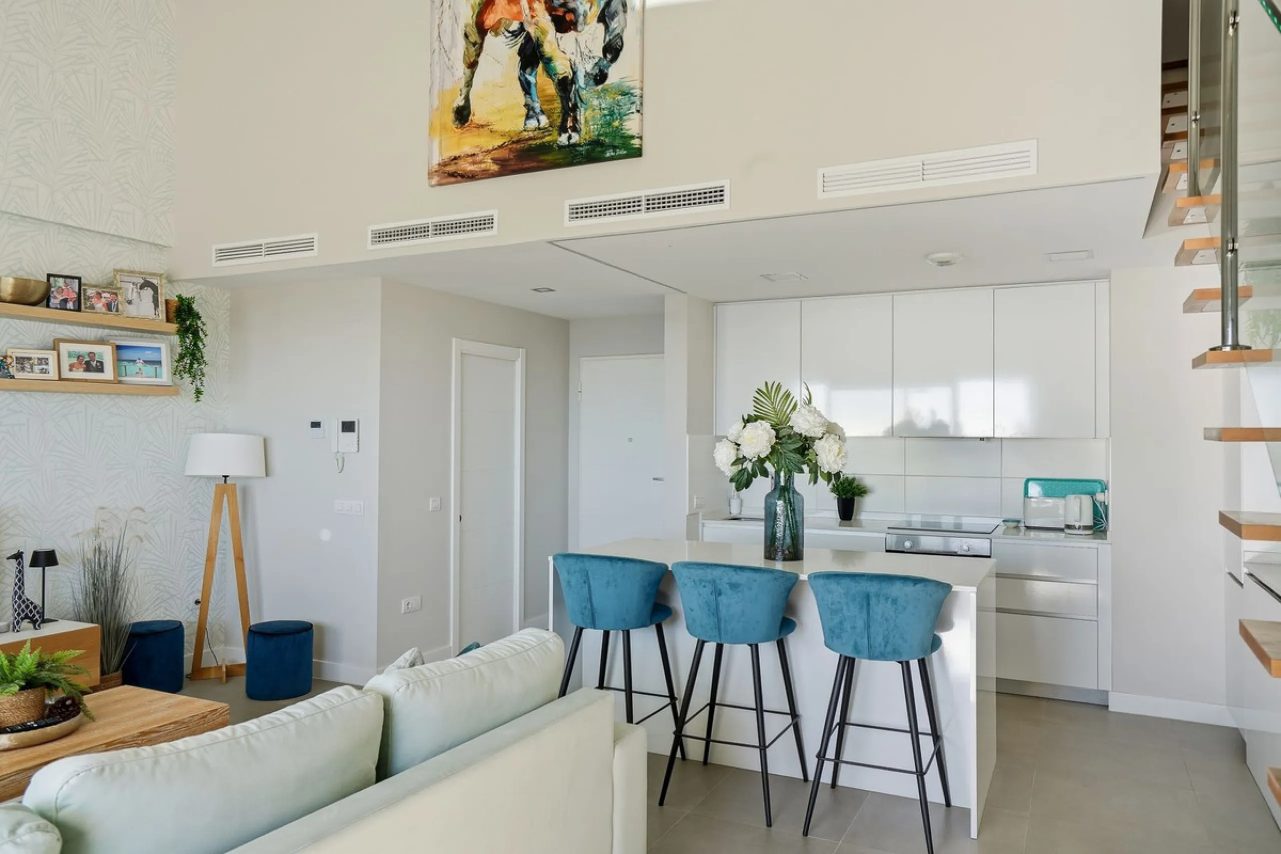 We are delighted to present for sale this stunning 3-bedroom, 2-bathroom duplex penthouse boasting spectacular panoramic views of the Mediterranean Sea.