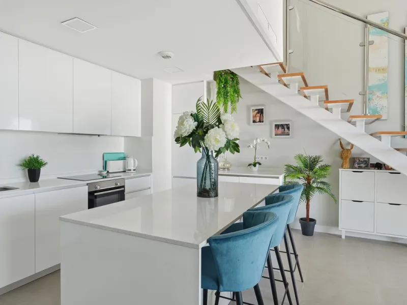 We are delighted to present for sale this stunning 3-bedroom, 2-bathroom duplex penthouse boasting spectacular panoramic views of the Mediterranean Sea.
