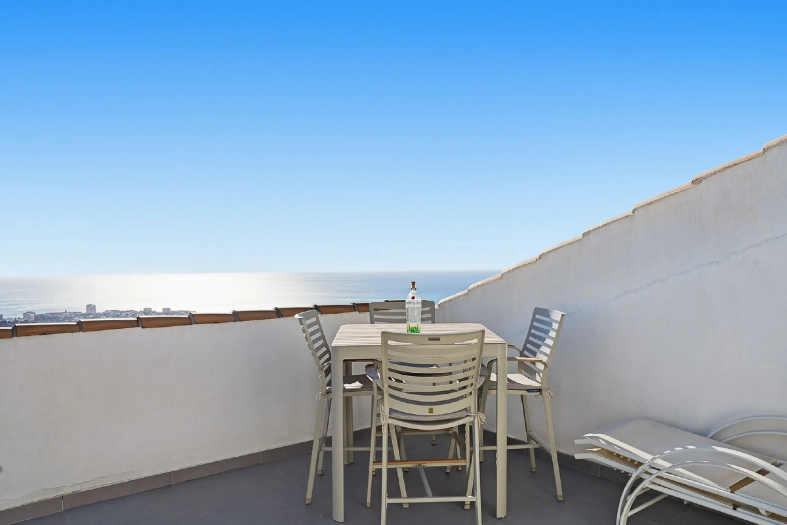 We are delighted to present for sale this stunning 3-bedroom, 2-bathroom duplex penthouse boasting spectacular panoramic views of the Mediterranean Sea.