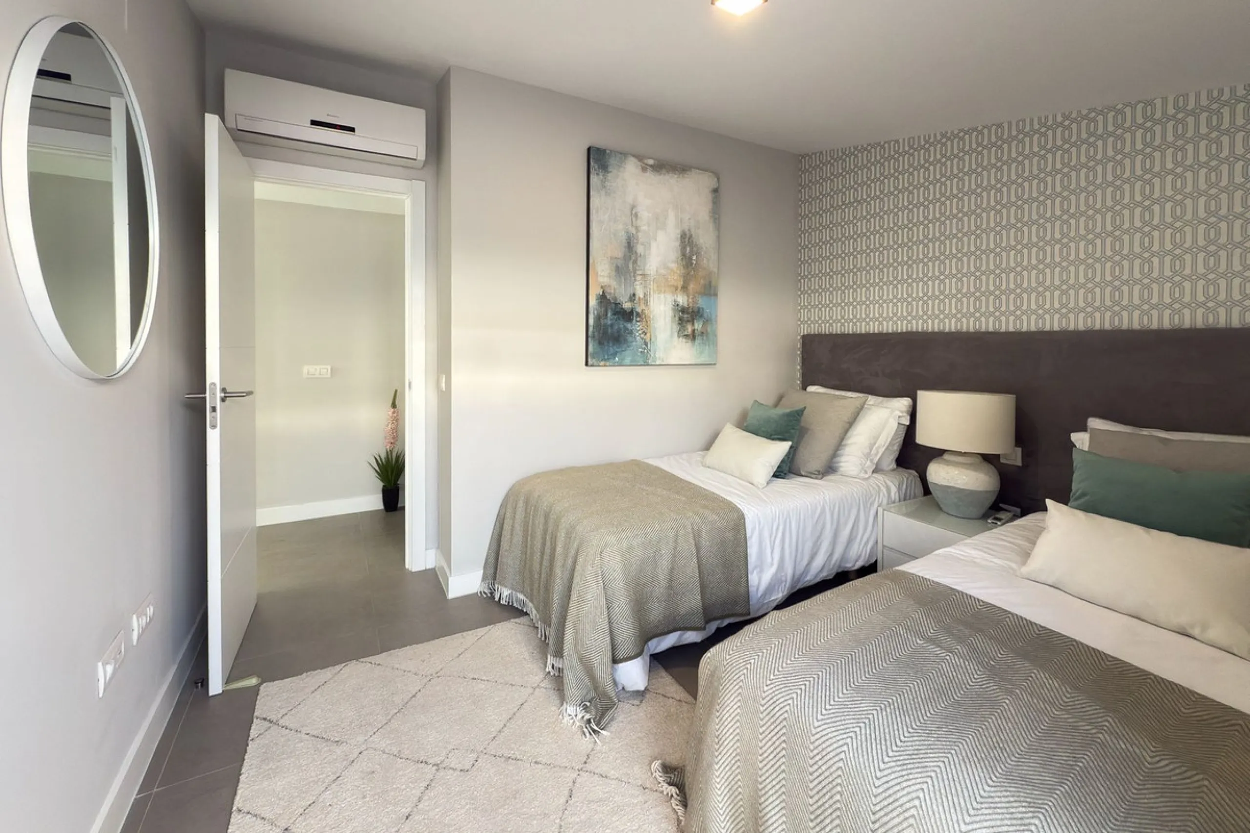 We are delighted to present for sale this stunning 3-bedroom, 2-bathroom duplex penthouse boasting spectacular panoramic views of the Mediterranean Sea.