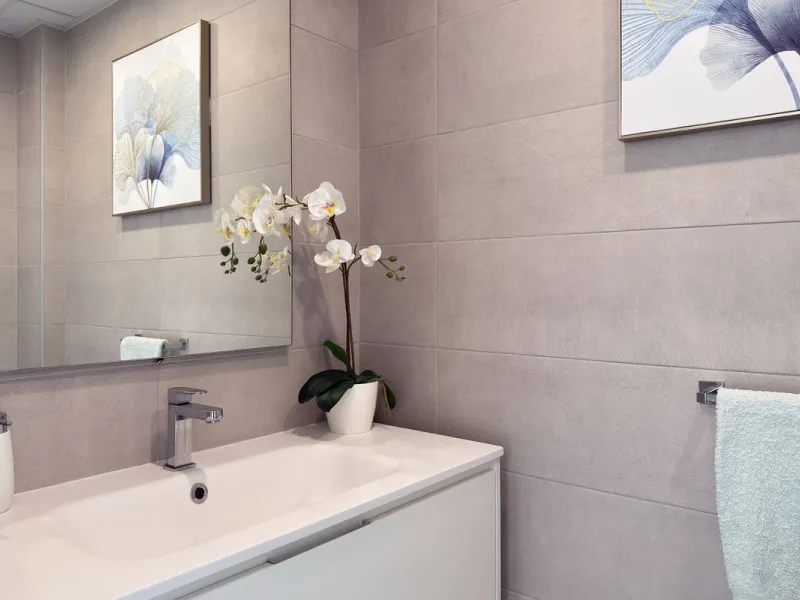 We are delighted to present for sale this stunning 3-bedroom, 2-bathroom duplex penthouse boasting spectacular panoramic views of the Mediterranean Sea.