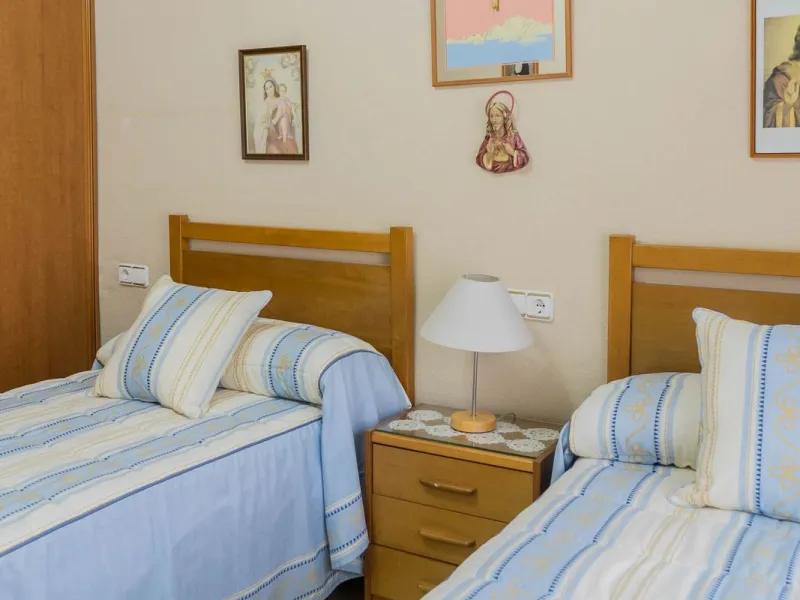 Apartment - Middle Floor Apartment в продаже в Fuengirola, Málaga. В доме 3 спален и 2 ванных комнат. Площадь дома 92 м²