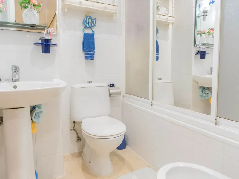 Apartment - Middle Floor Apartment в продаже в Fuengirola, Málaga. В доме 3 спален и 2 ванных комнат. Площадь дома 92 м²