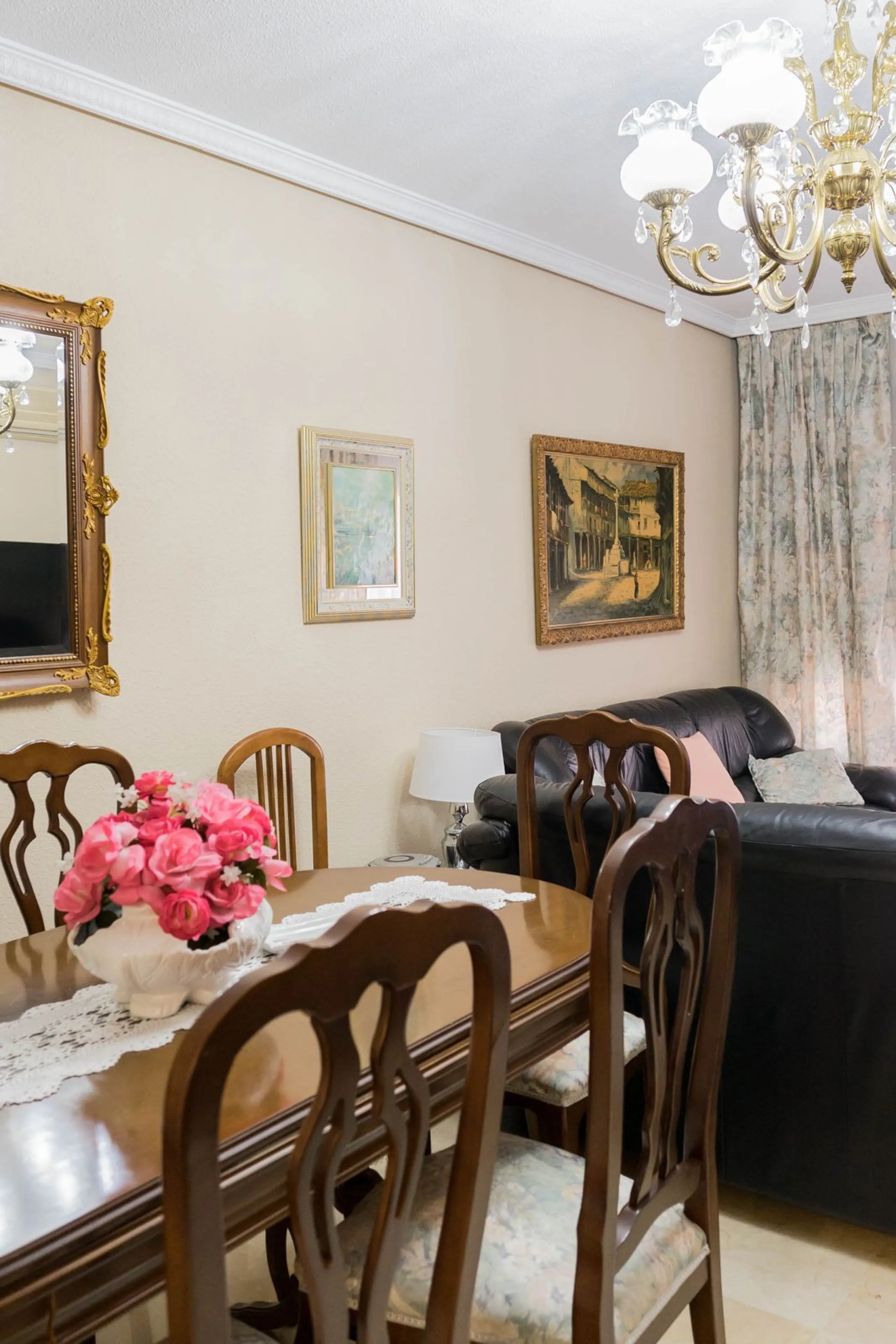 Apartment - Middle Floor Apartment в продаже в Fuengirola, Málaga. В доме 3 спален и 2 ванных комнат. Площадь дома 92 м²