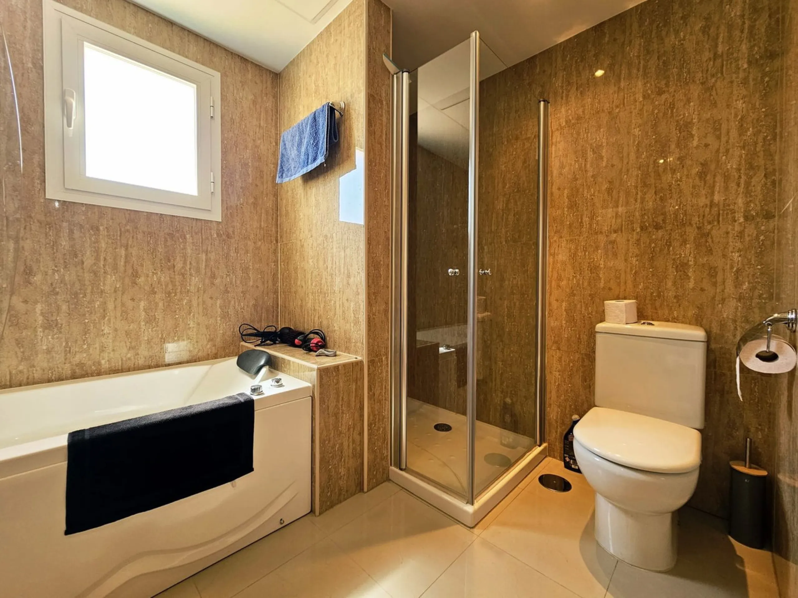 Beautiful Duplex Apartment in Excellent Condition – Fully Furnished, with Terrace and Parking