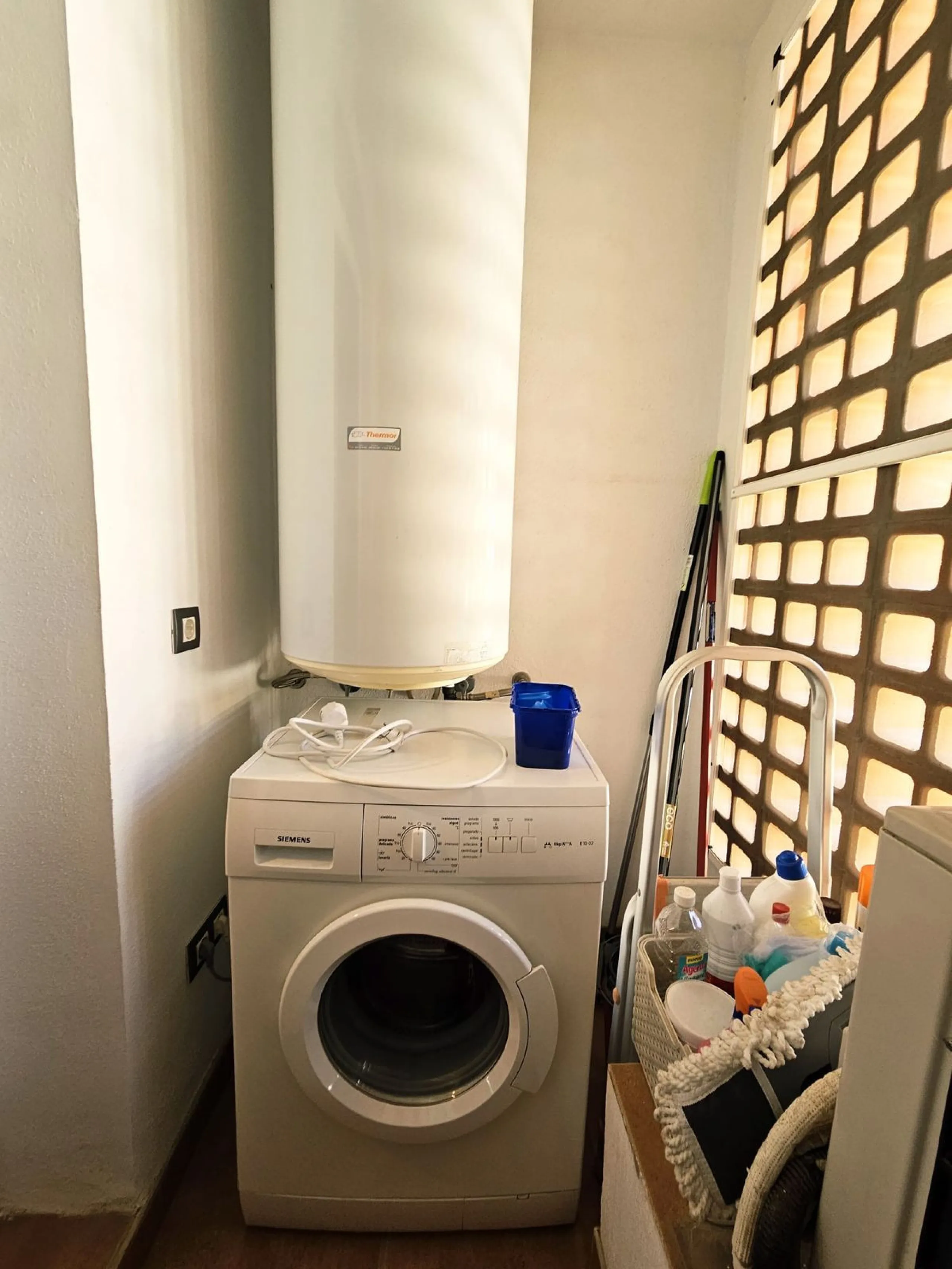 Beautiful Duplex Apartment in Excellent Condition – Fully Furnished, with Terrace and Parking