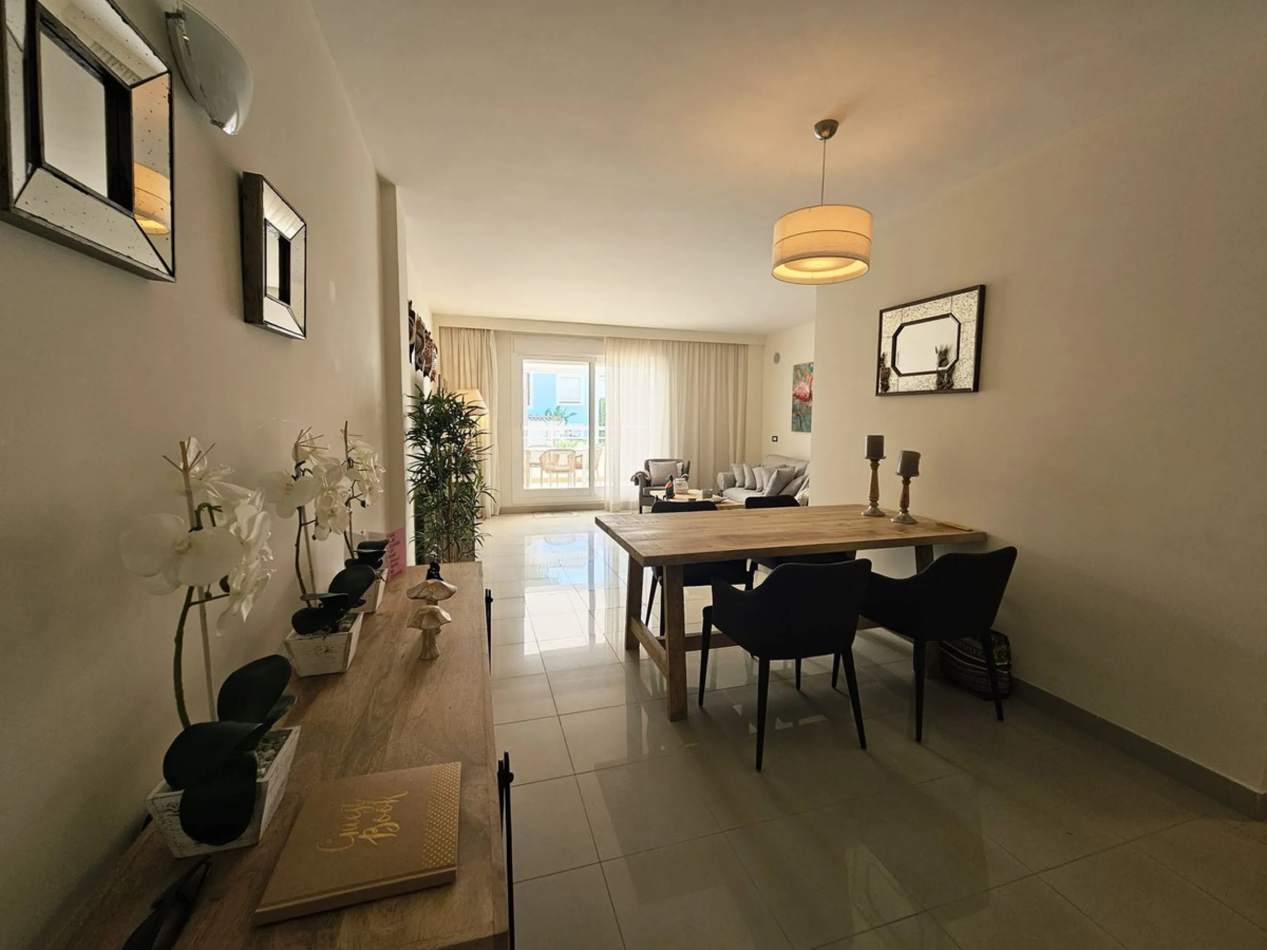 Beautiful Duplex Apartment in Excellent Condition – Fully Furnished, with Terrace and Parking