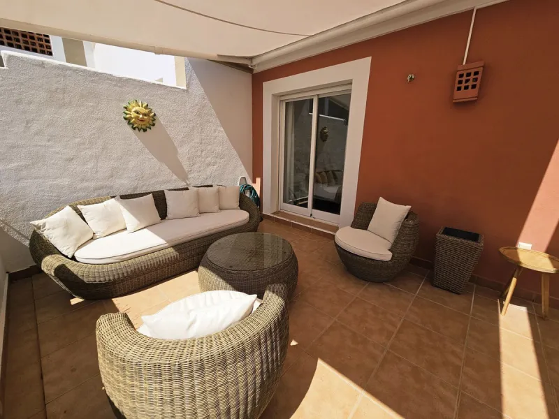 Beautiful Duplex Apartment in Excellent Condition – Fully Furnished, with Terrace and Parking
