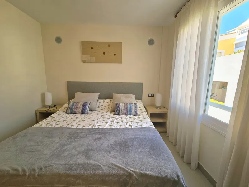 Beautiful Duplex Apartment in Excellent Condition – Fully Furnished, with Terrace and Parking