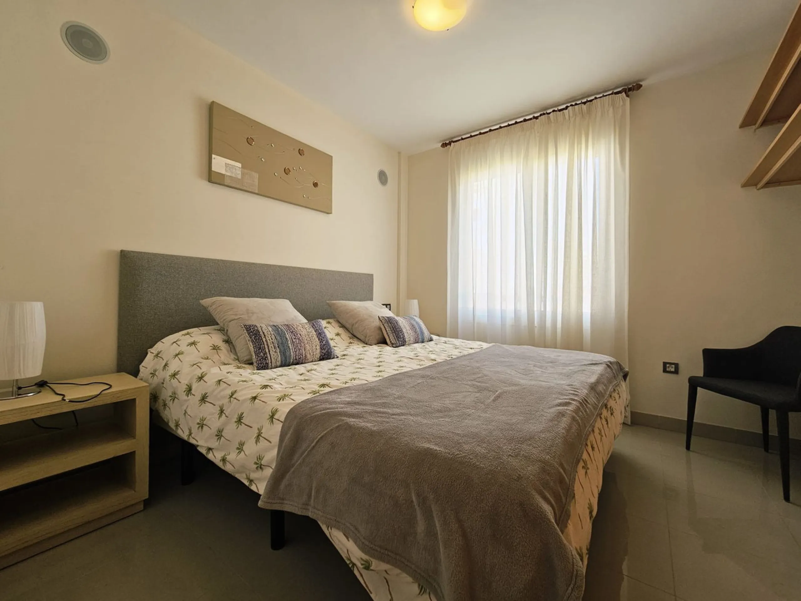 Beautiful Duplex Apartment in Excellent Condition – Fully Furnished, with Terrace and Parking