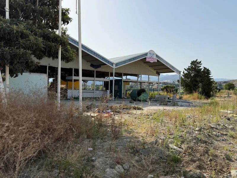 Plot - Residential Plot в продаже в Estepona, Málaga. Площадь дома 1127 м². Площадь участка 2000 м²