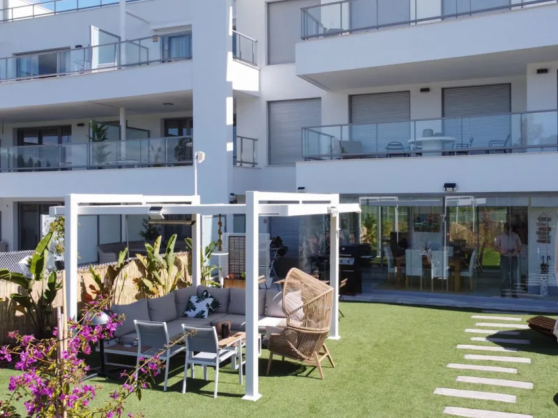 Апартамент нижний этаж, El Chaparral, Costa del Sol