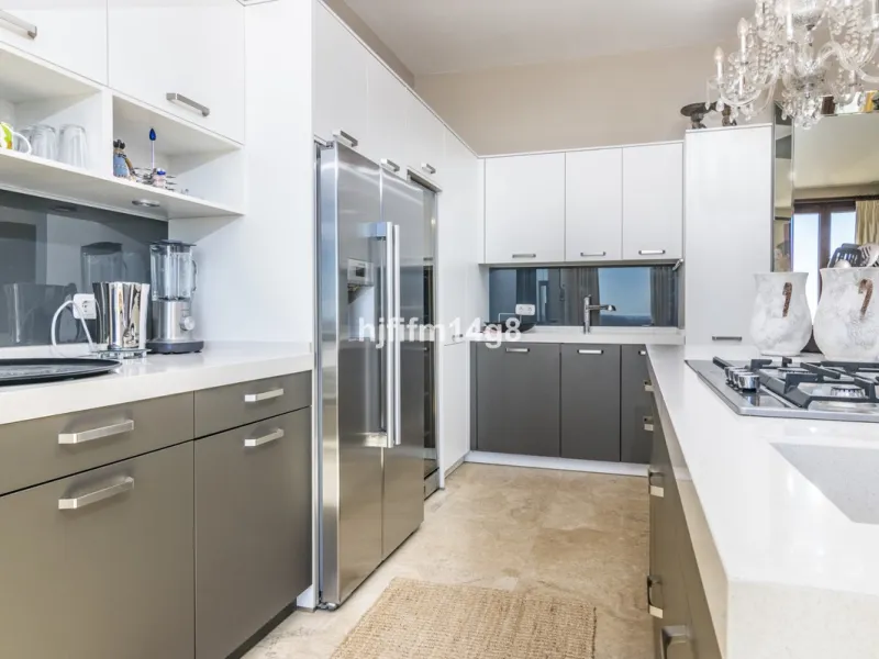 House - Townhouse в продаже в Benahavís, Málaga. В доме 3 спален и 3 ванных комнат. Площадь дома 167 м²
