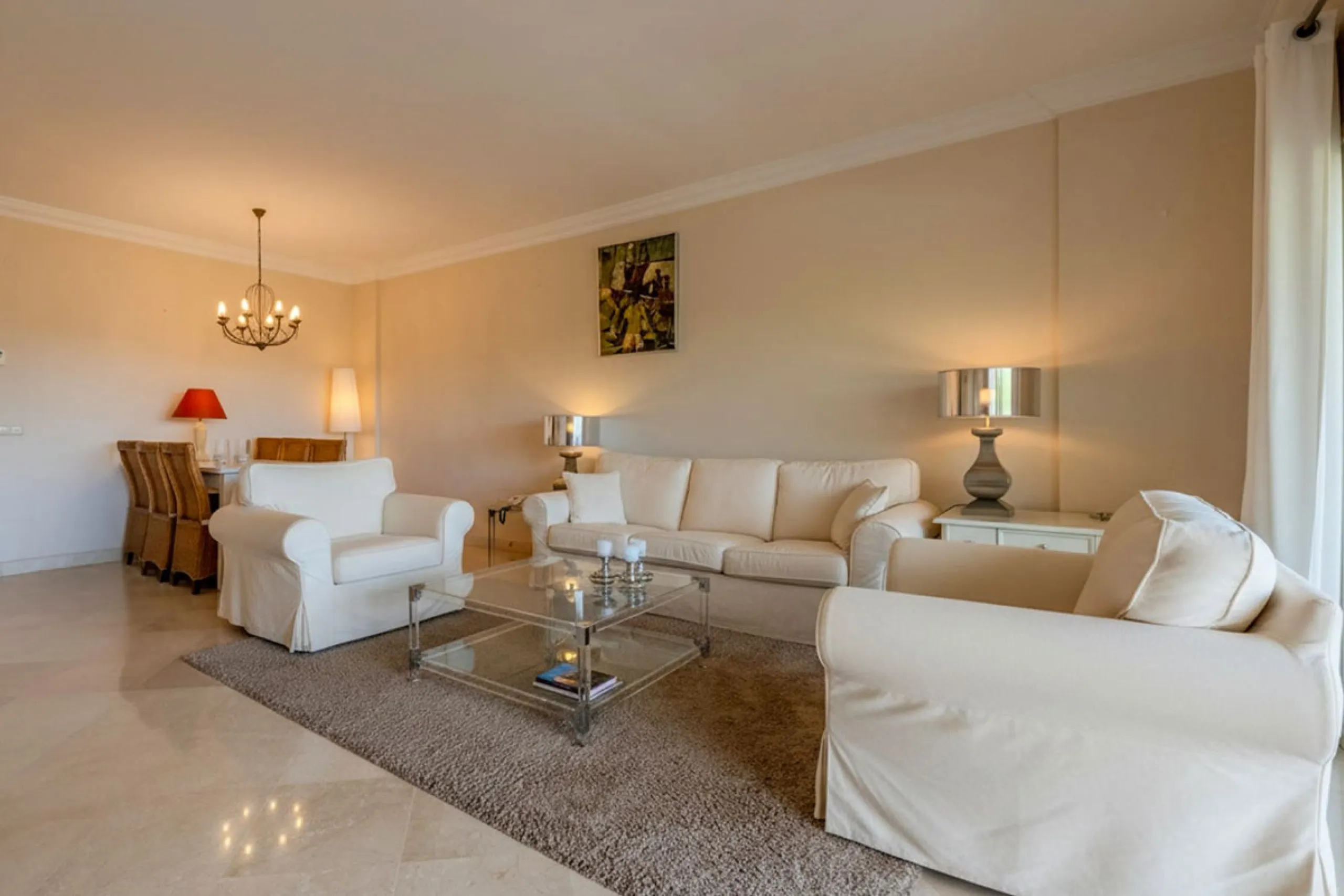 Very nice property with 3 big bedrooms and 2 bathrooms (+ separated guest toilet) for sale in ALBATROS at Golf Rio Real.