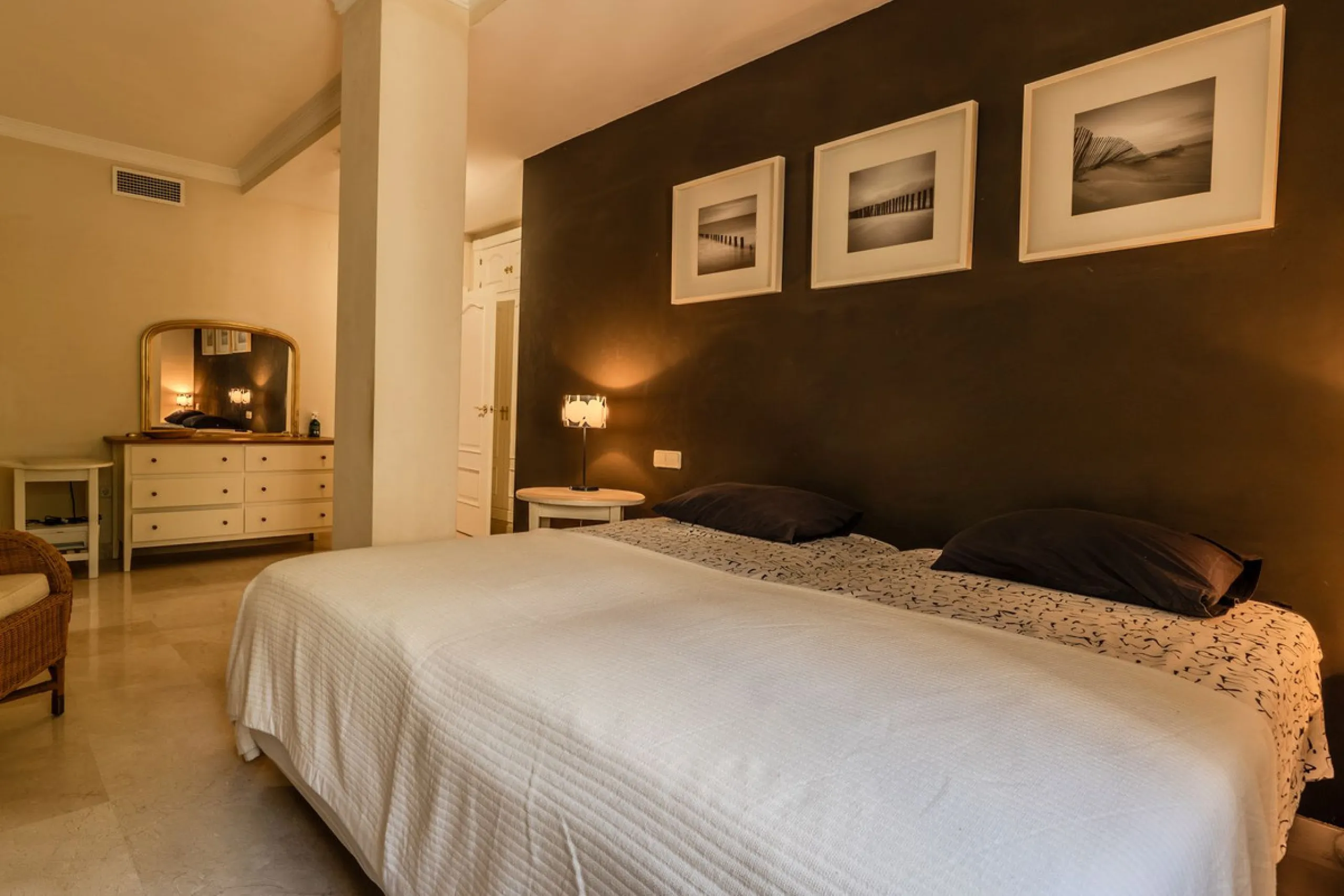 Very nice property with 3 big bedrooms and 2 bathrooms (+ separated guest toilet) for sale in ALBATROS at Golf Rio Real.