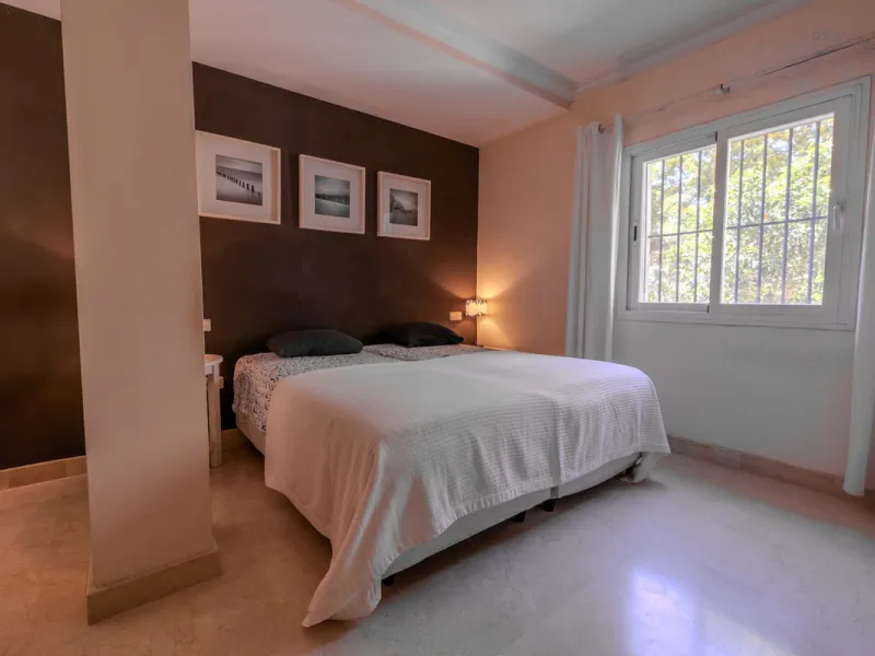 Very nice property with 3 big bedrooms and 2 bathrooms (+ separated guest toilet) for sale in ALBATROS at Golf Rio Real.