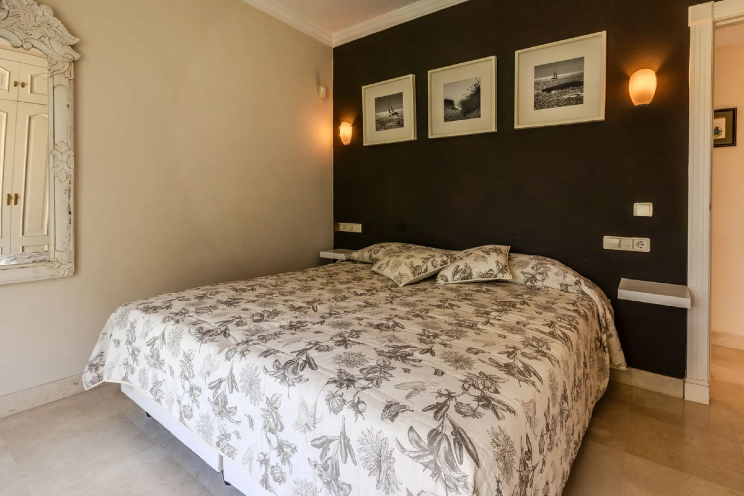 Very nice property with 3 big bedrooms and 2 bathrooms (+ separated guest toilet) for sale in ALBATROS at Golf Rio Real.