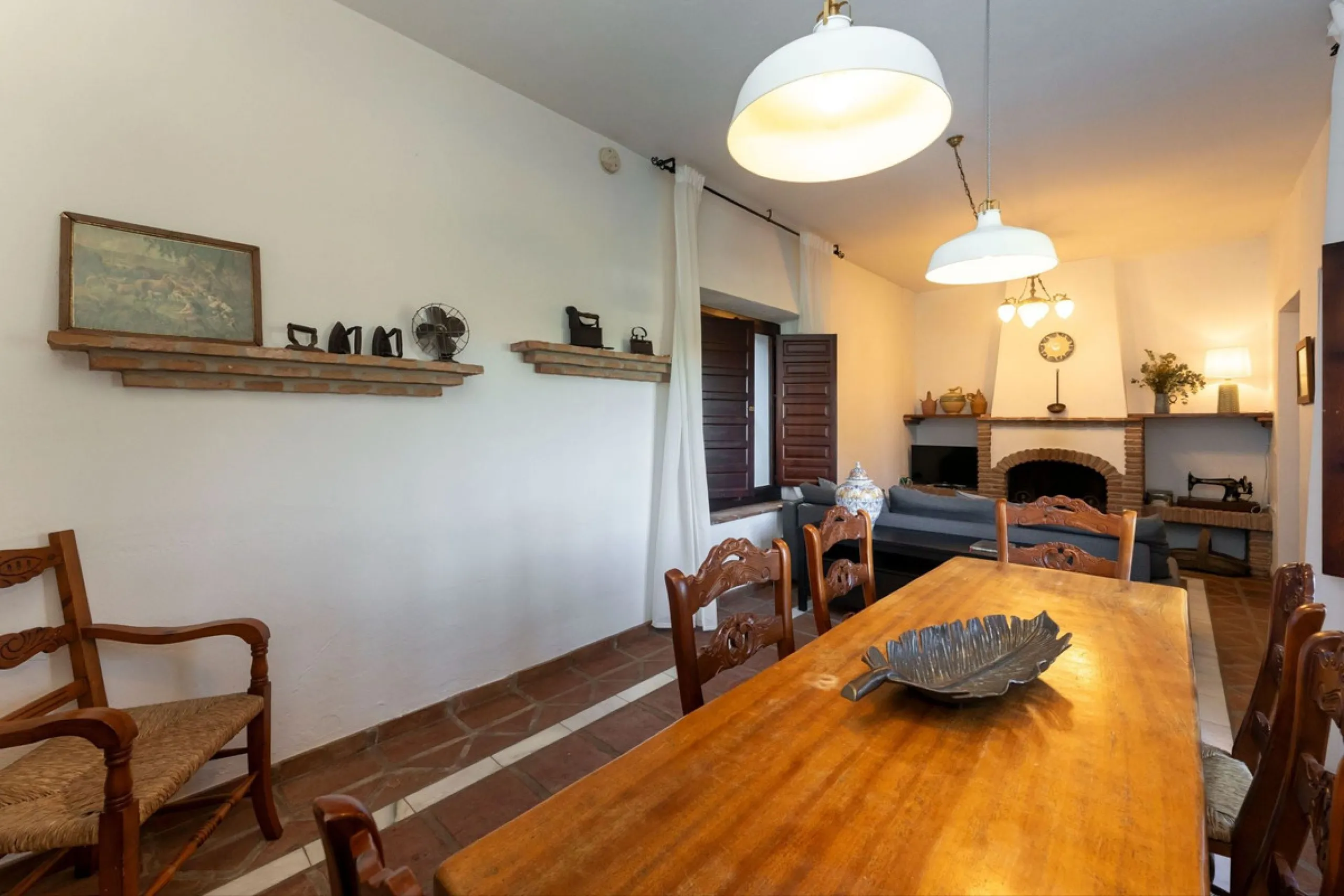 Experience the beauty of authentic Andalusian living with this stunning independent country house, beautifully restored in 2022 and perfectly positioned just a short drive from Alhaurín el Grande and Coín. Nestled on a fully fenced 12,074 m² plot, this fi