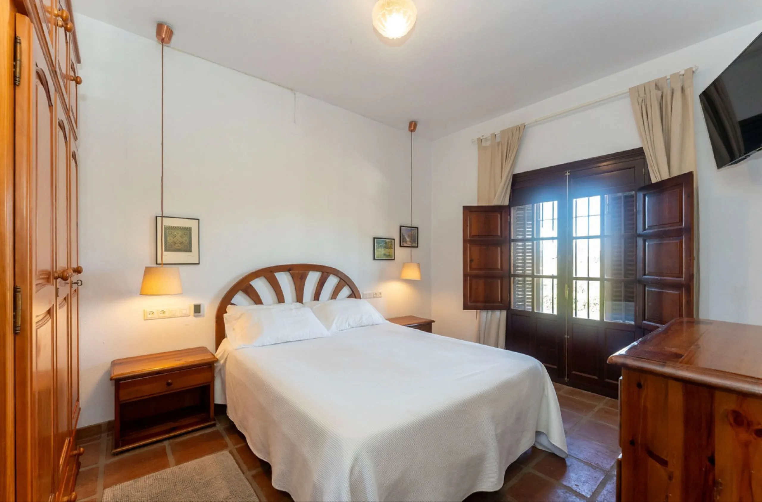 Experience the beauty of authentic Andalusian living with this stunning independent country house, beautifully restored in 2022 and perfectly positioned just a short drive from Alhaurín el Grande and Coín. Nestled on a fully fenced 12,074 m² plot, this fi