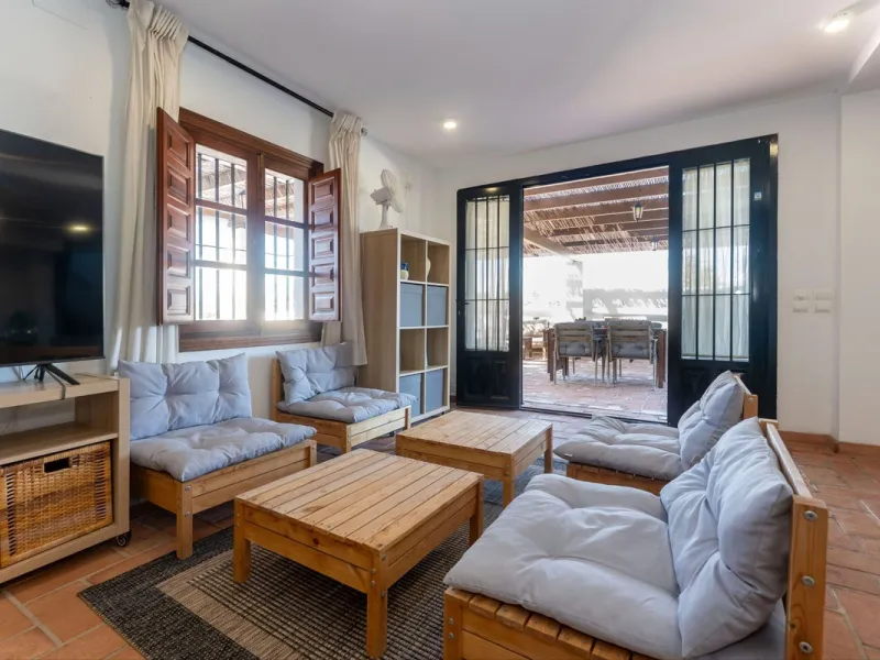 Experience the beauty of authentic Andalusian living with this stunning independent country house, beautifully restored in 2022 and perfectly positioned just a short drive from Alhaurín el Grande and Coín. Nestled on a fully fenced 12,074 m² plot, this fi