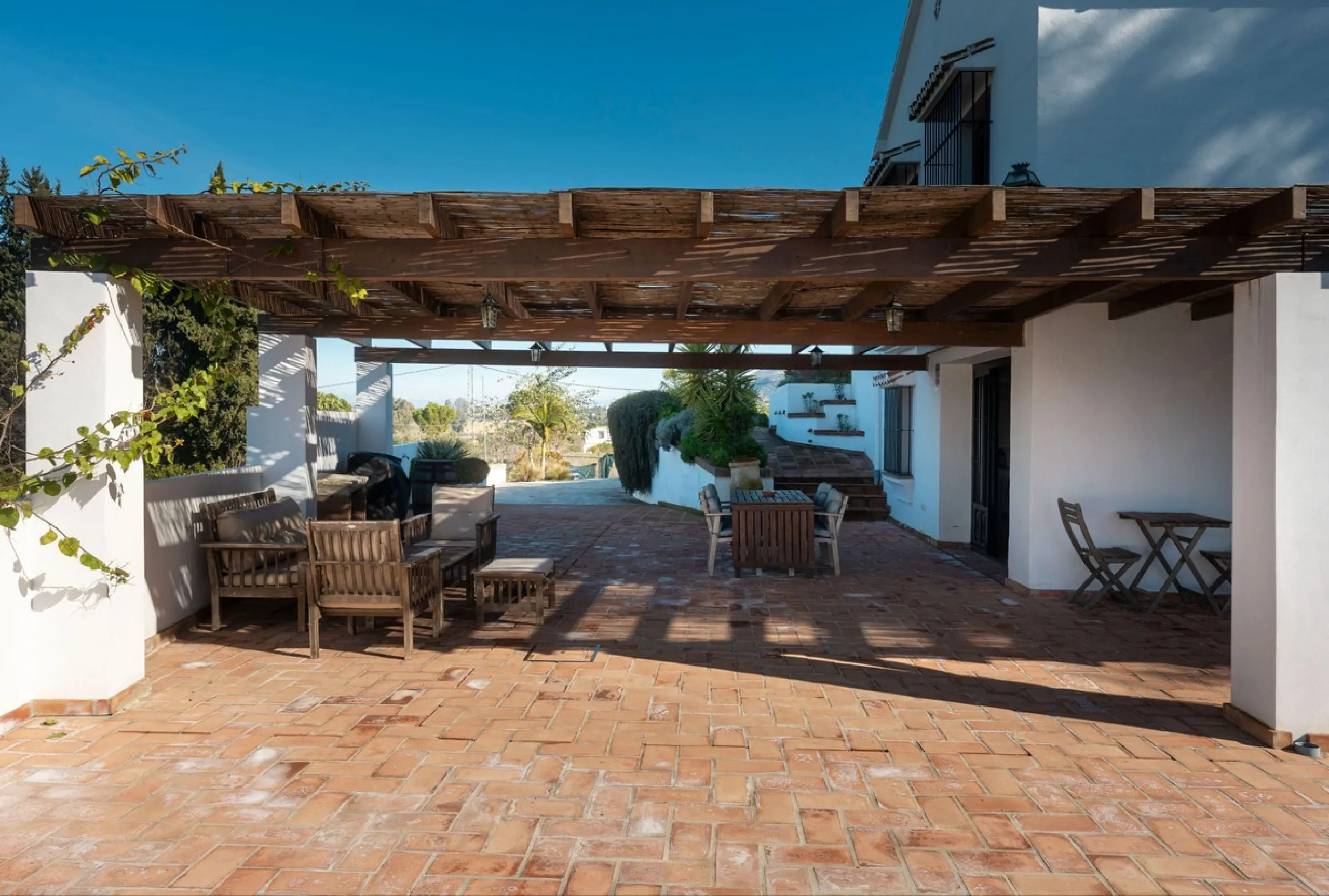 Experience the beauty of authentic Andalusian living with this stunning independent country house, beautifully restored in 2022 and perfectly positioned just a short drive from Alhaurín el Grande and Coín. Nestled on a fully fenced 12,074 m² plot, this fi