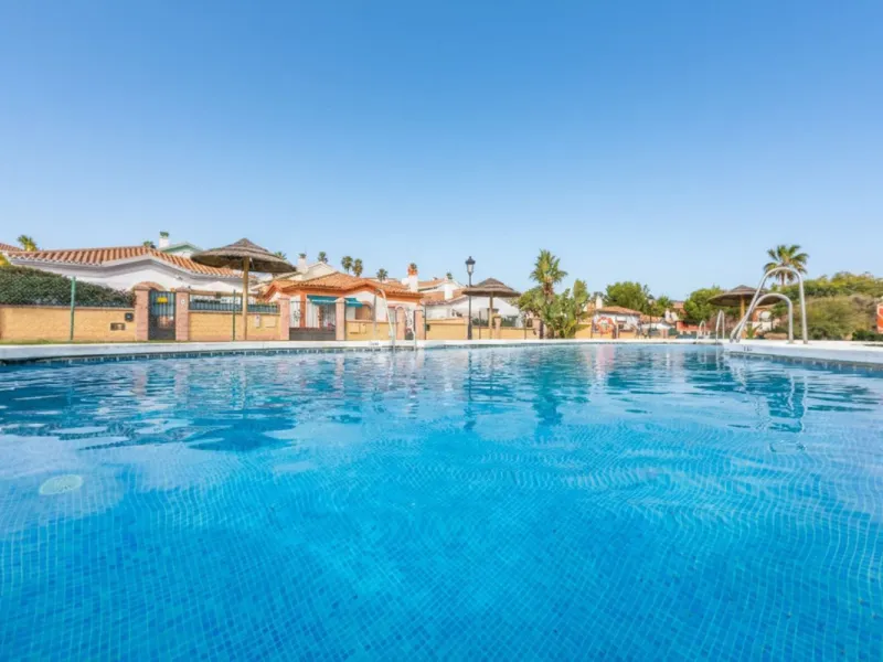 WONDERFUL RENOVATED HOUSE WITH SEA VIEWS, LA DUQUESA