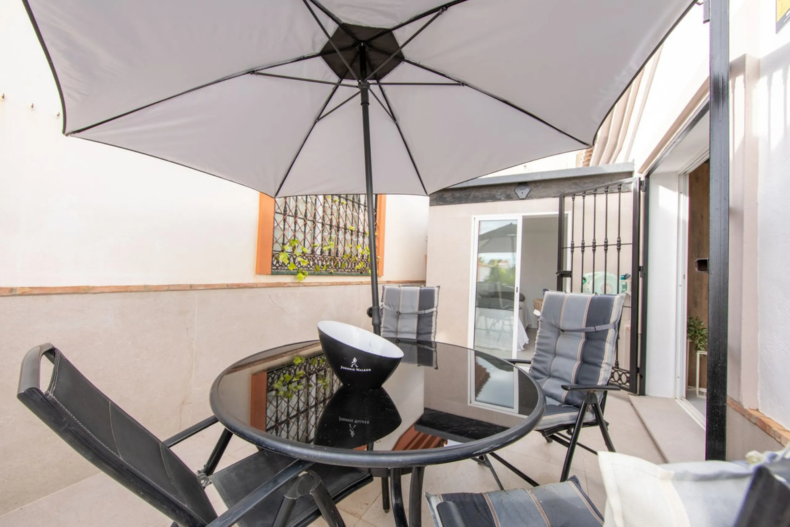 WONDERFUL RENOVATED HOUSE WITH SEA VIEWS, LA DUQUESA